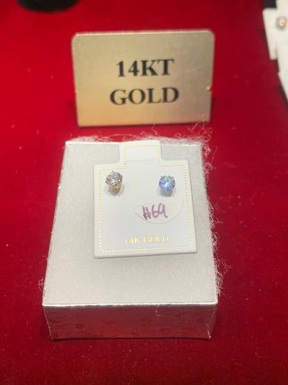 14kt Gold CZ Screwback Stud Earrings